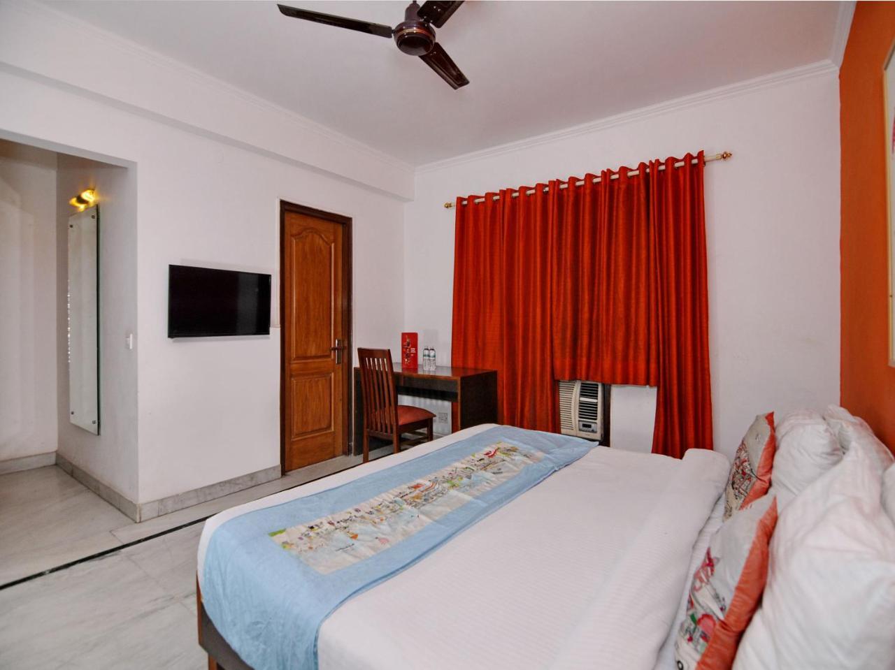 Oyo Flagship 592 Hauz Khas Village Új-Delhi Kültér fotó