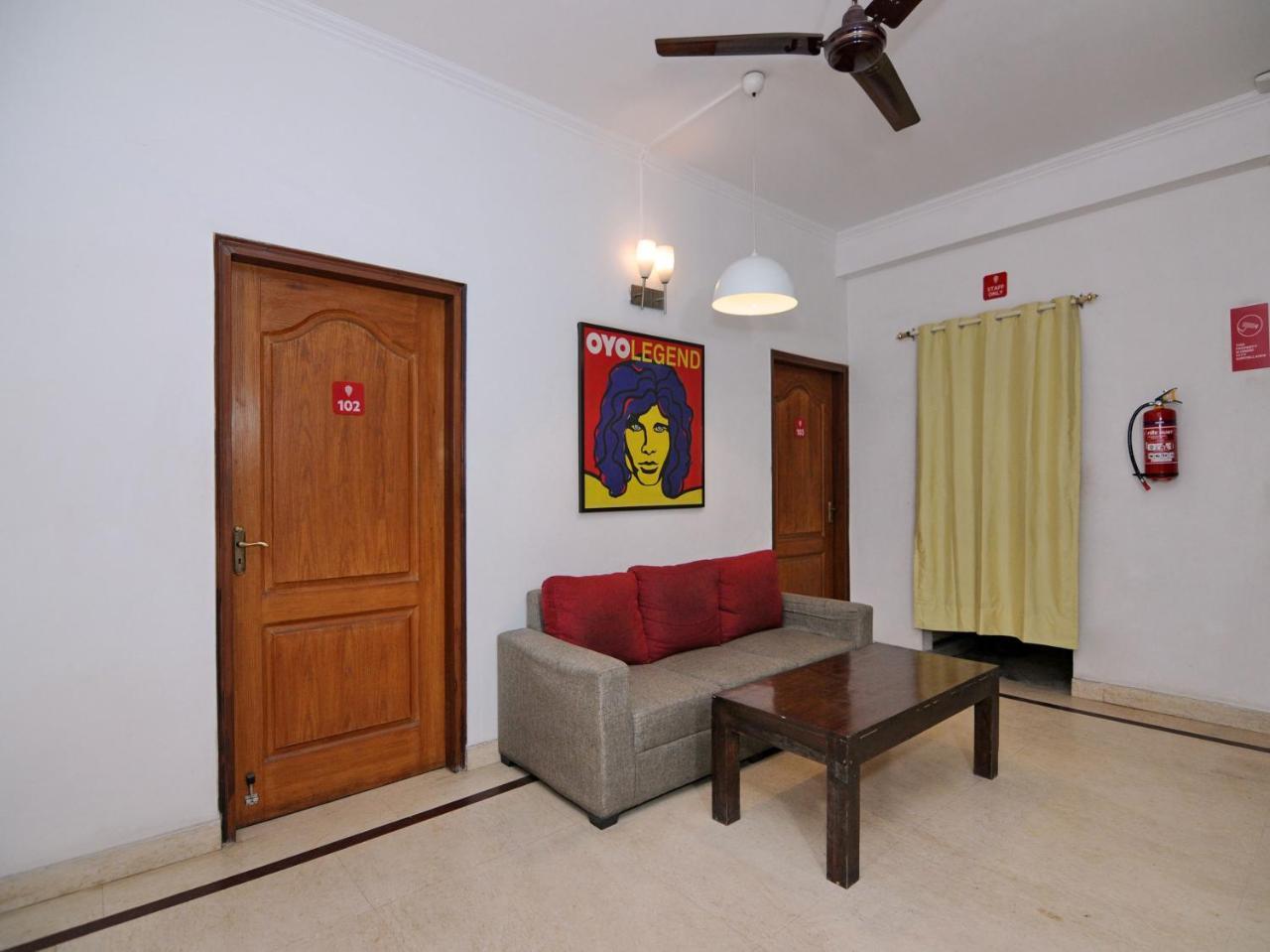Oyo Flagship 592 Hauz Khas Village Új-Delhi Kültér fotó