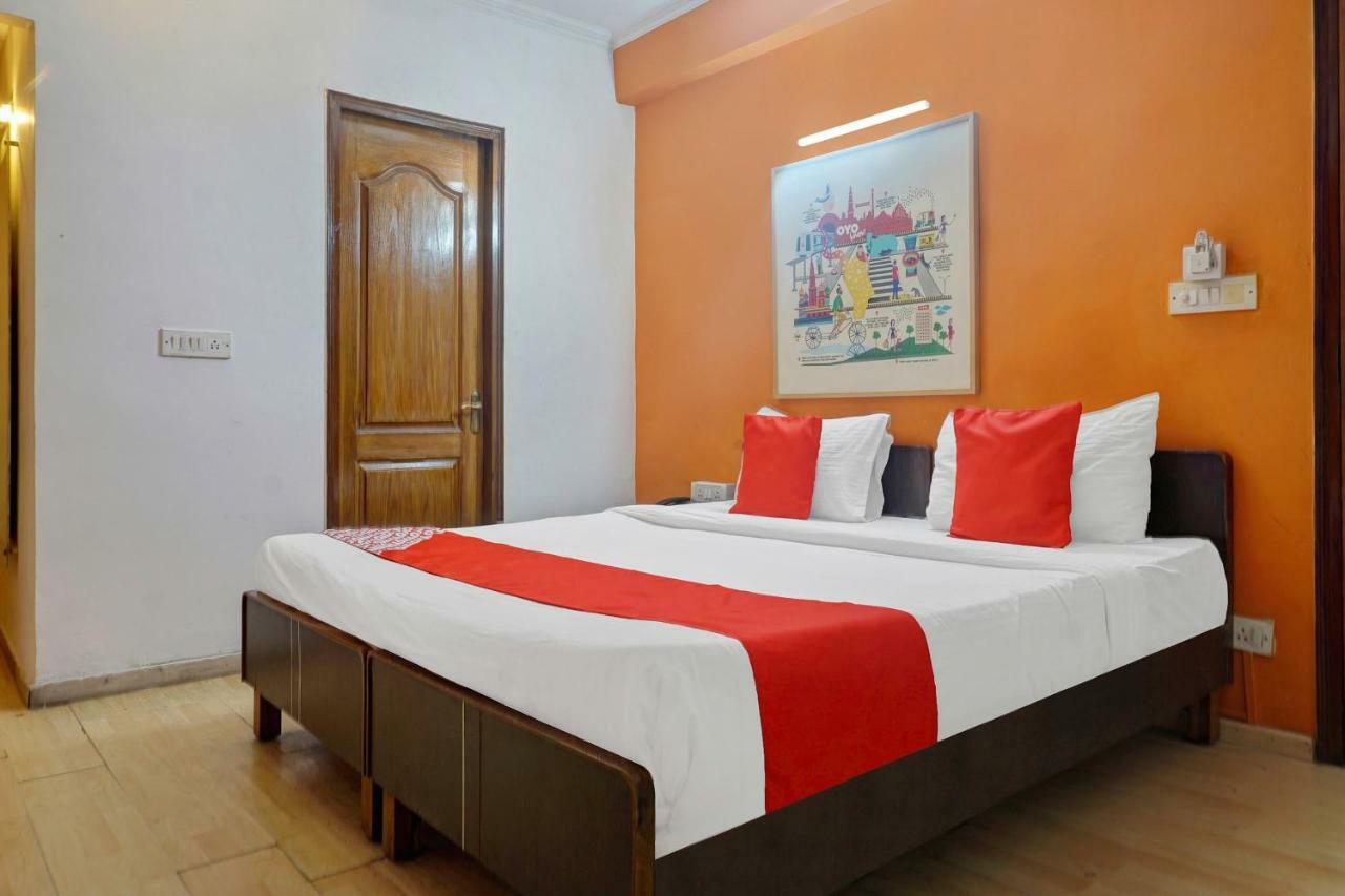 Oyo Flagship 592 Hauz Khas Village Új-Delhi Kültér fotó