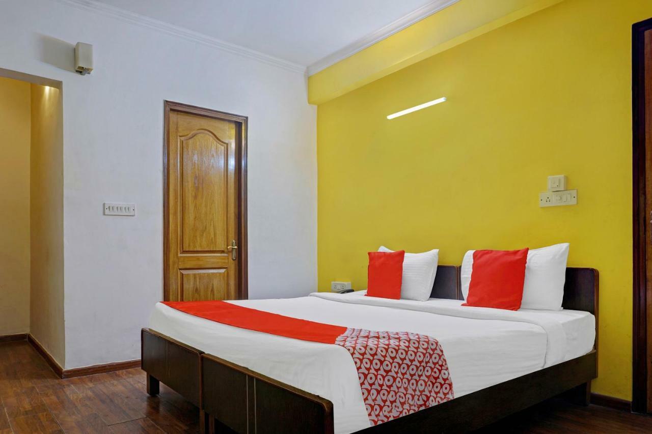 Oyo Flagship 592 Hauz Khas Village Új-Delhi Kültér fotó