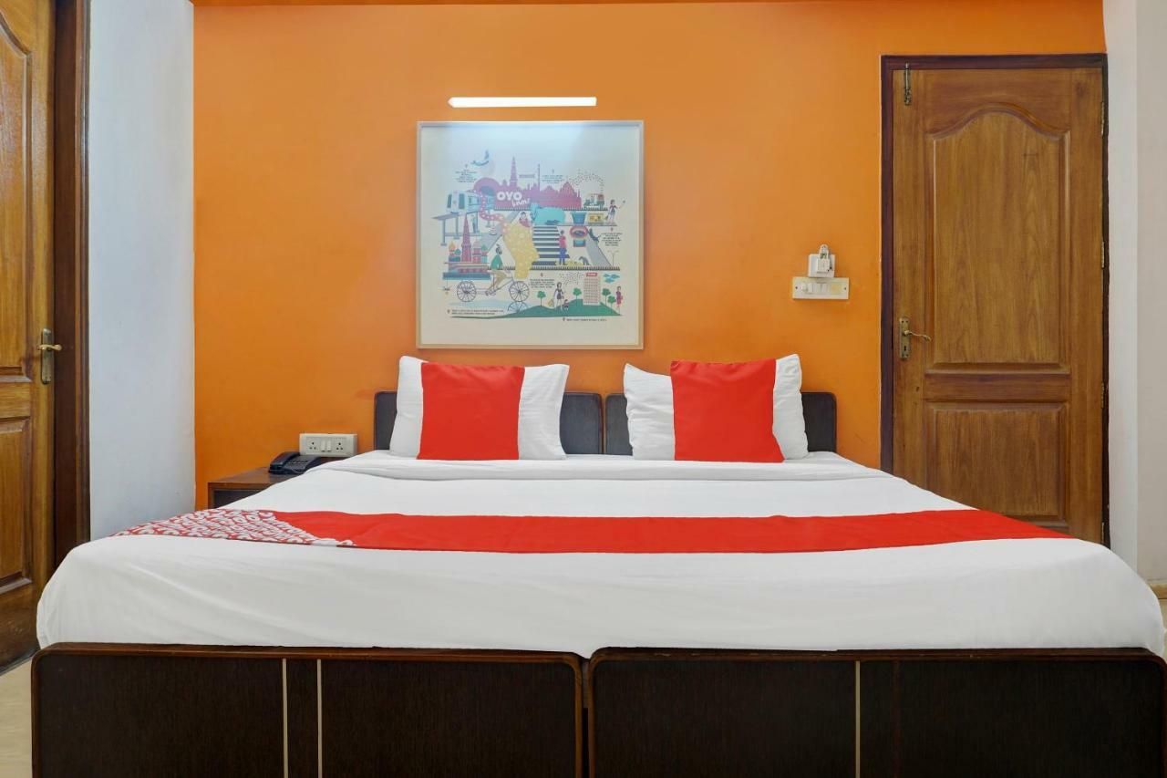 Oyo Flagship 592 Hauz Khas Village Új-Delhi Kültér fotó